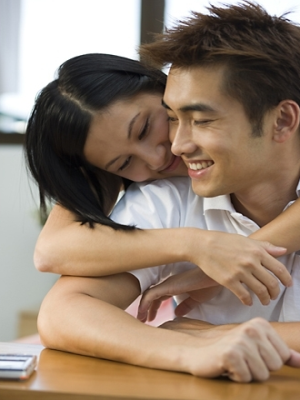 如何从女追男反变倒追
